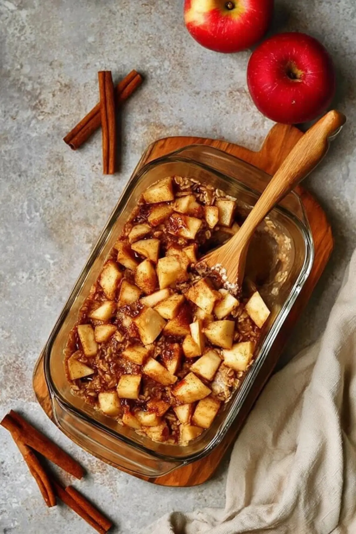 Baked Oatmeal Rezept mit Apfel (1)