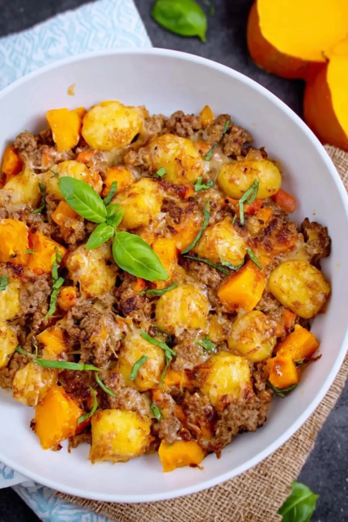 Gnocchi-Pfanne mit Hackfleisch und Kürbis