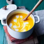 Kürbis-Kokosmilch-Suppe