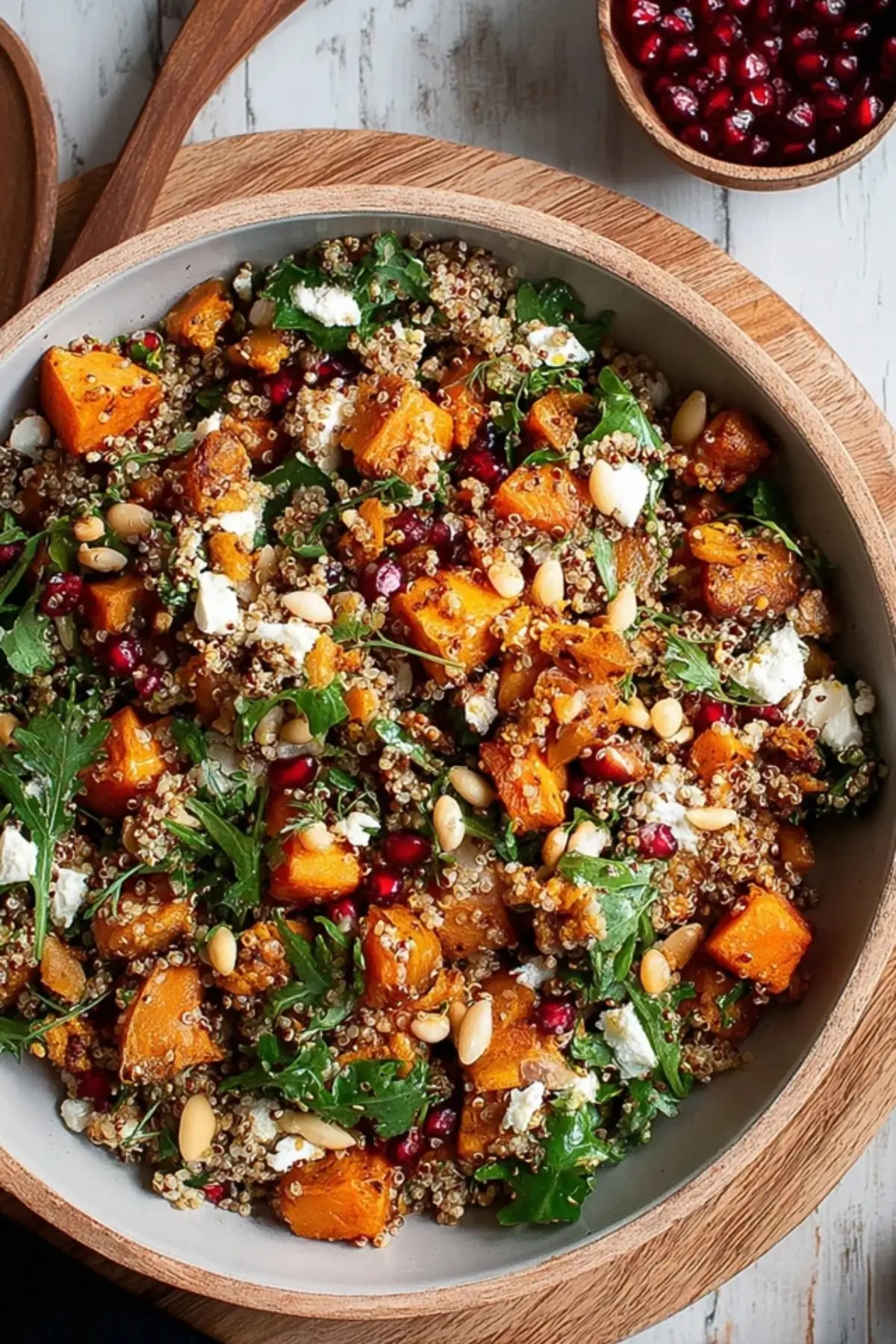 Kartoffelsalat mit weißen Bohnen und Quinoa