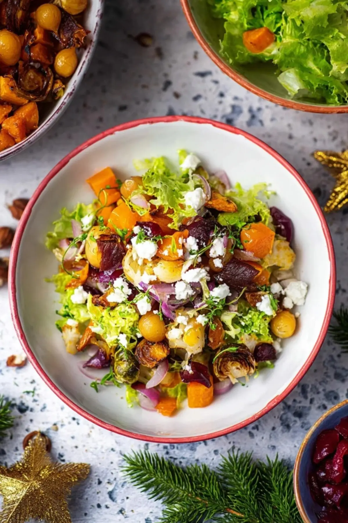 Wintersalat mit geröstetem Gemüse