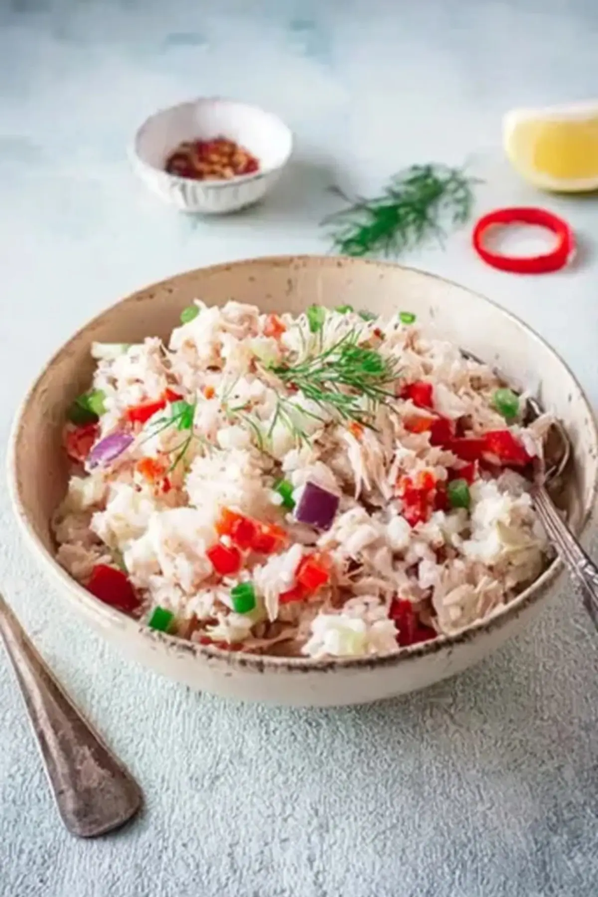 Schneller Reissalat mit Thunfisch und Paprika